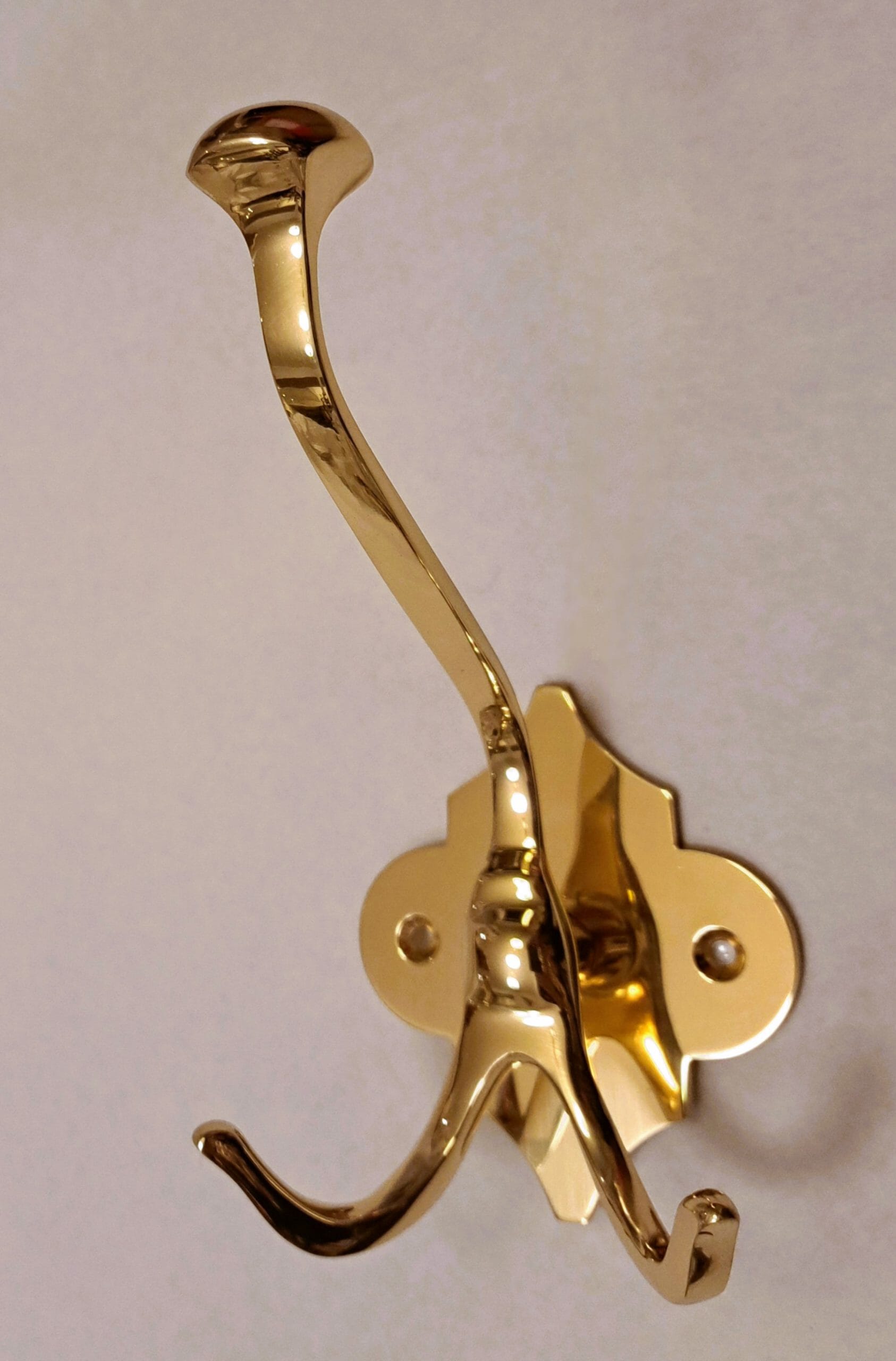 Huthaken "Lübeck" - Messing poliert lackiert